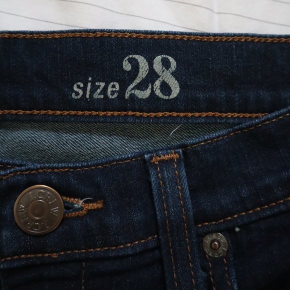 J. CREW Vintage Cropped Jeans Dark Wash Size 28 - Picture 5 of 11